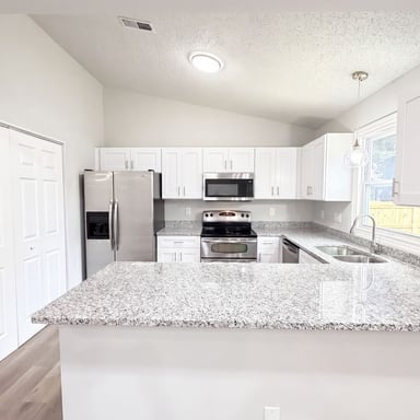 Property photo 2 of 8822 Hunter Green Ln