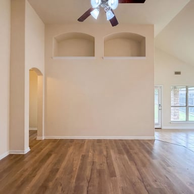 Property photo 3 of 1124 Terrace View Dr