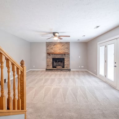Property photo 2 of 1503 Featherstone Rd