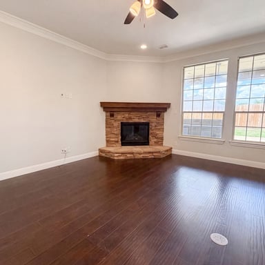Property photo 3 of 400 Blue Star Ct