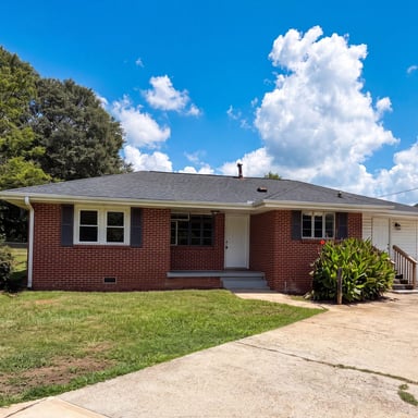 Property photo 1 of 5656 Salem Rd
