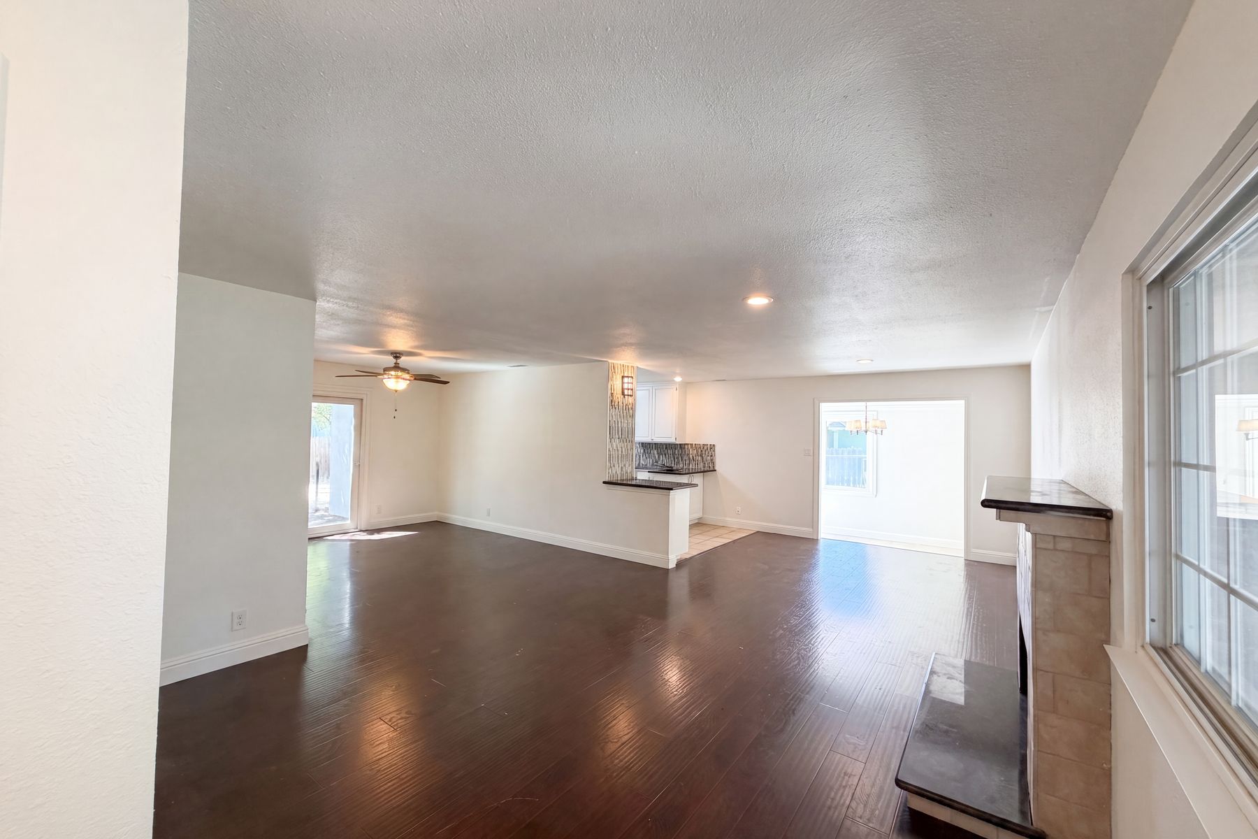 Property photo 3 of 209 Bryan Ave