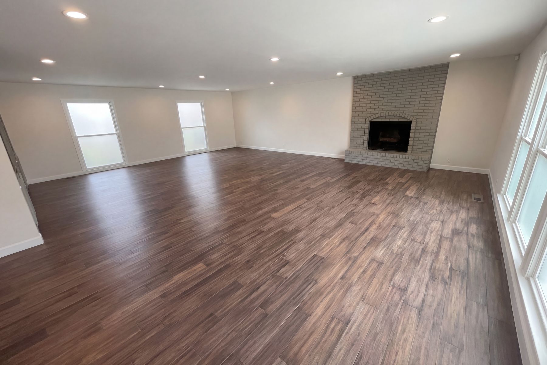Property photo 3 of 2770 Burtz Dr
