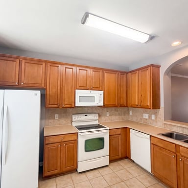Property photo 2 of 7839 Spungold St