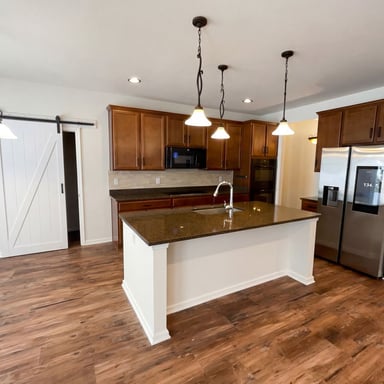 Property photo 2 of 1302 Old Market Sq
