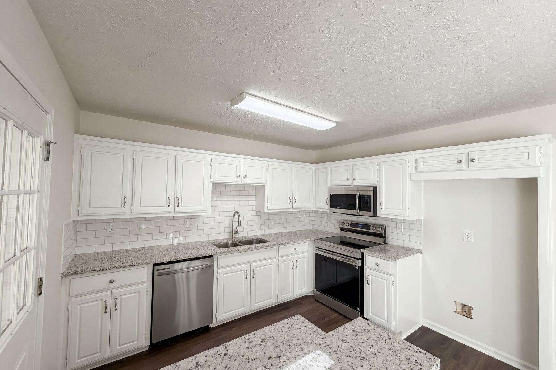 Photo 2 of 23 of 416 Busby Ln, Winder, GA