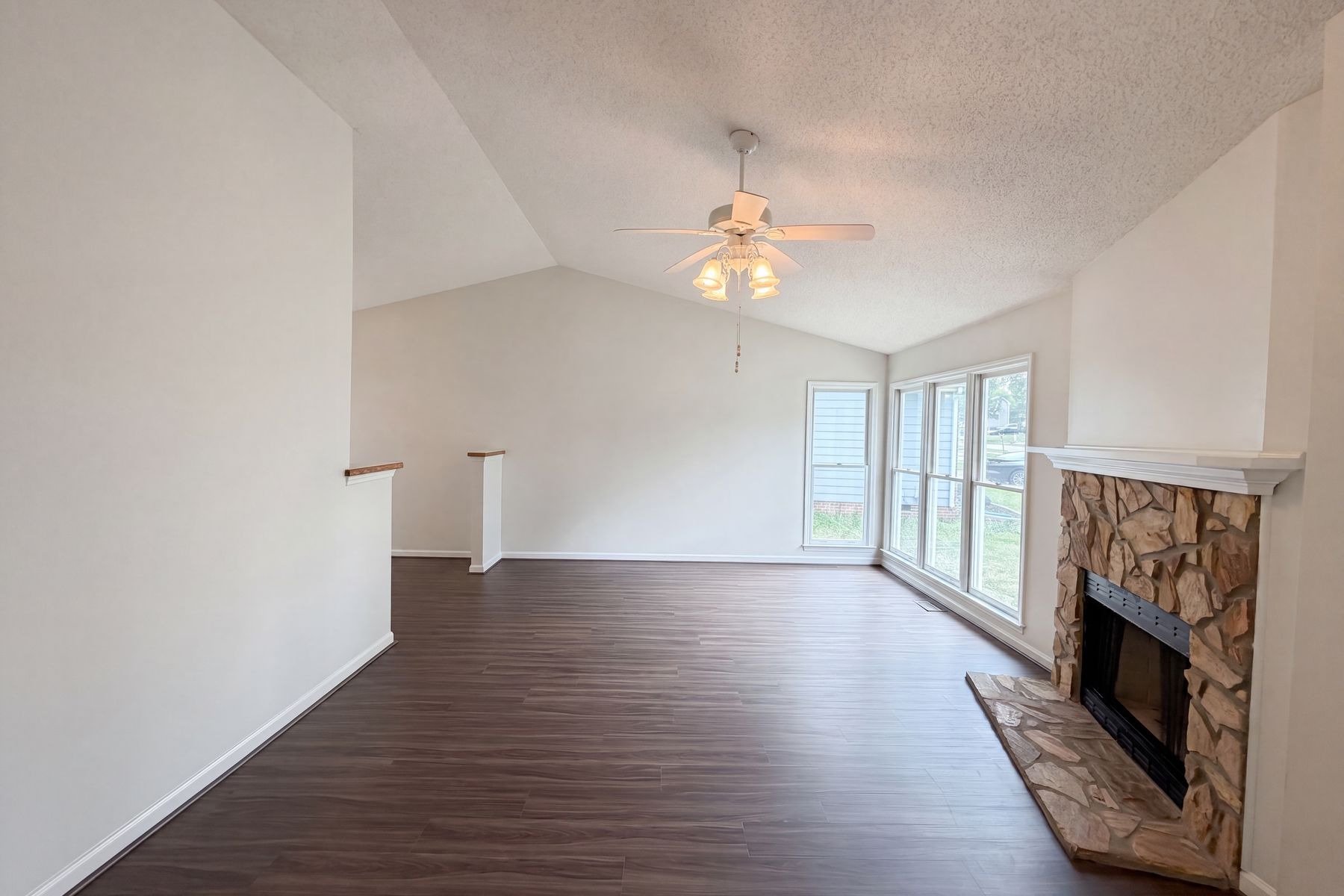 Property photo 3 of 3117 Verdugo Dr