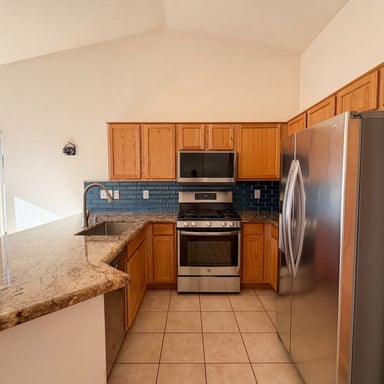 Property photo 2 of 25210 S Wyoming Ave