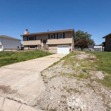 Property photo 1 of 231 Downey Dr