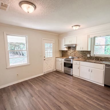 Property photo 2 of 1328 Baffin Bay Rd