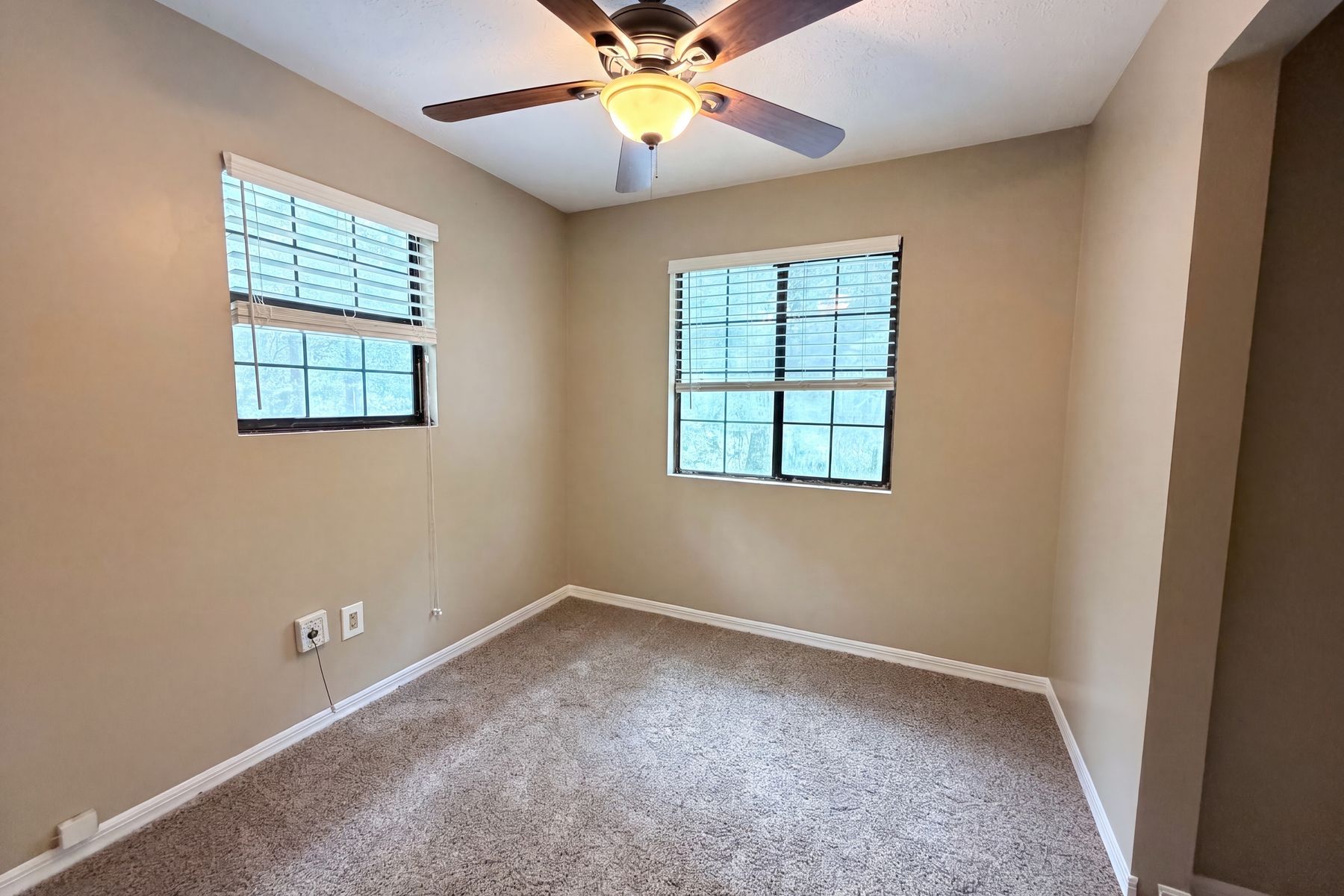 Property photo 3 of 94 Conifer Cir