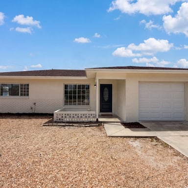 Property photo 1 of 7328 Tangelo Ave