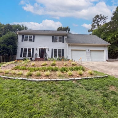 Property photo 1 of 1148 Blossom Ter