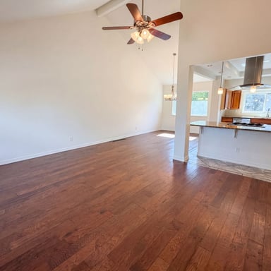 Property photo 3 of 10330 E Weaver Pl