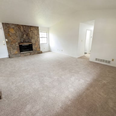 Property photo 3 of 4400 Red Cedar Ct