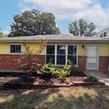 Property photo 1 of 8606 Vasel Ave
