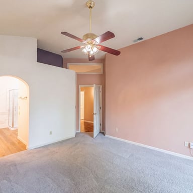 Property photo 3 of 5344 Swindon Rd