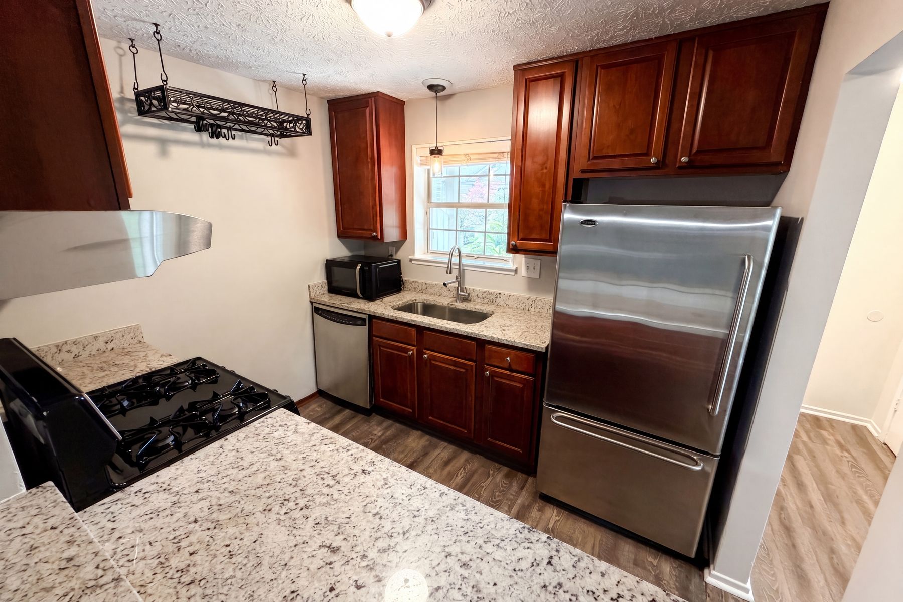 Photo 2 of 18 of 6818 Glenridge Dr, Atlanta, GA