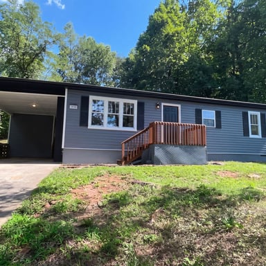 Property photo 1 of 915 Kenham Pl
