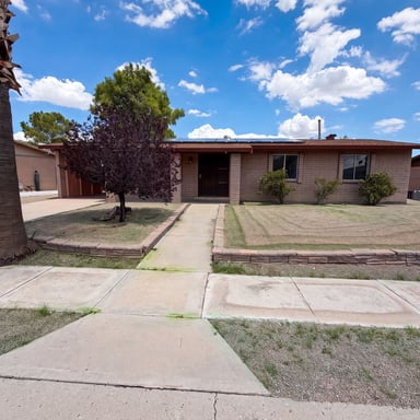Property photo 1 of 7949 E Manitoba Pl