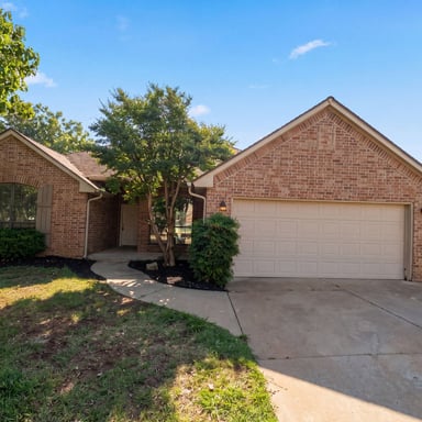 Property photo 1 of 13104 Chadbrooke Pl