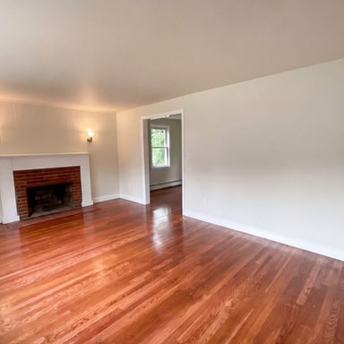 Property photo 3 of 48 Woodlawn St