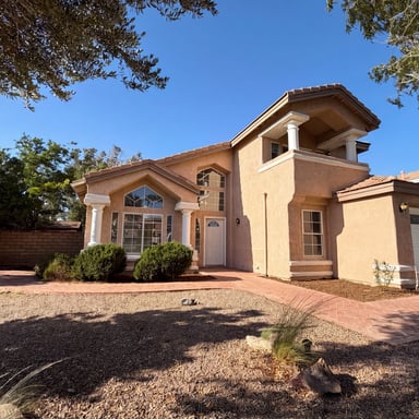 Property photo 1 of 5545 W Avenue L6