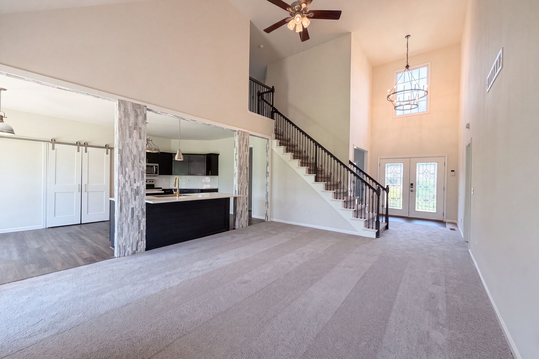 Property photo 3 of 120 Fox Hill Ct