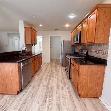 Property photo 2 of 5810 Vasey Blvd