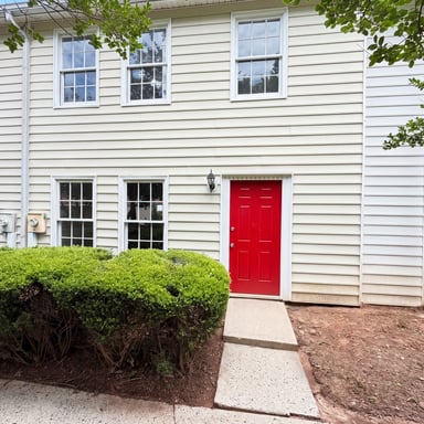 Property photo 1 of 237 Chads Ford Way
