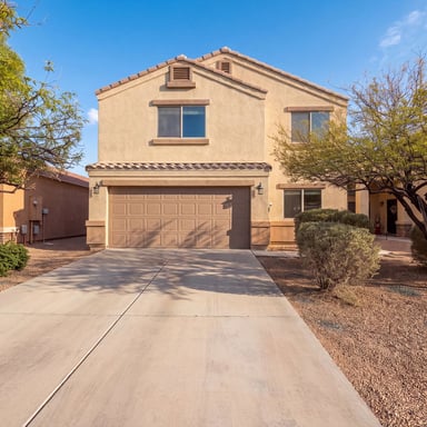 Property photo 1 of 28539 N Moonstone Way