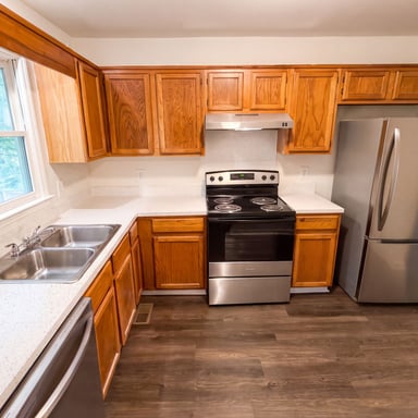 Property photo 2 of 6409 Tivoli Ct