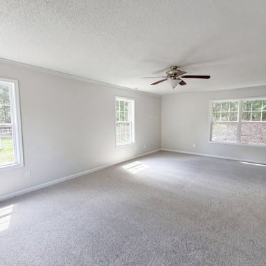 Property photo 3 of 708 Woodgreen Dr