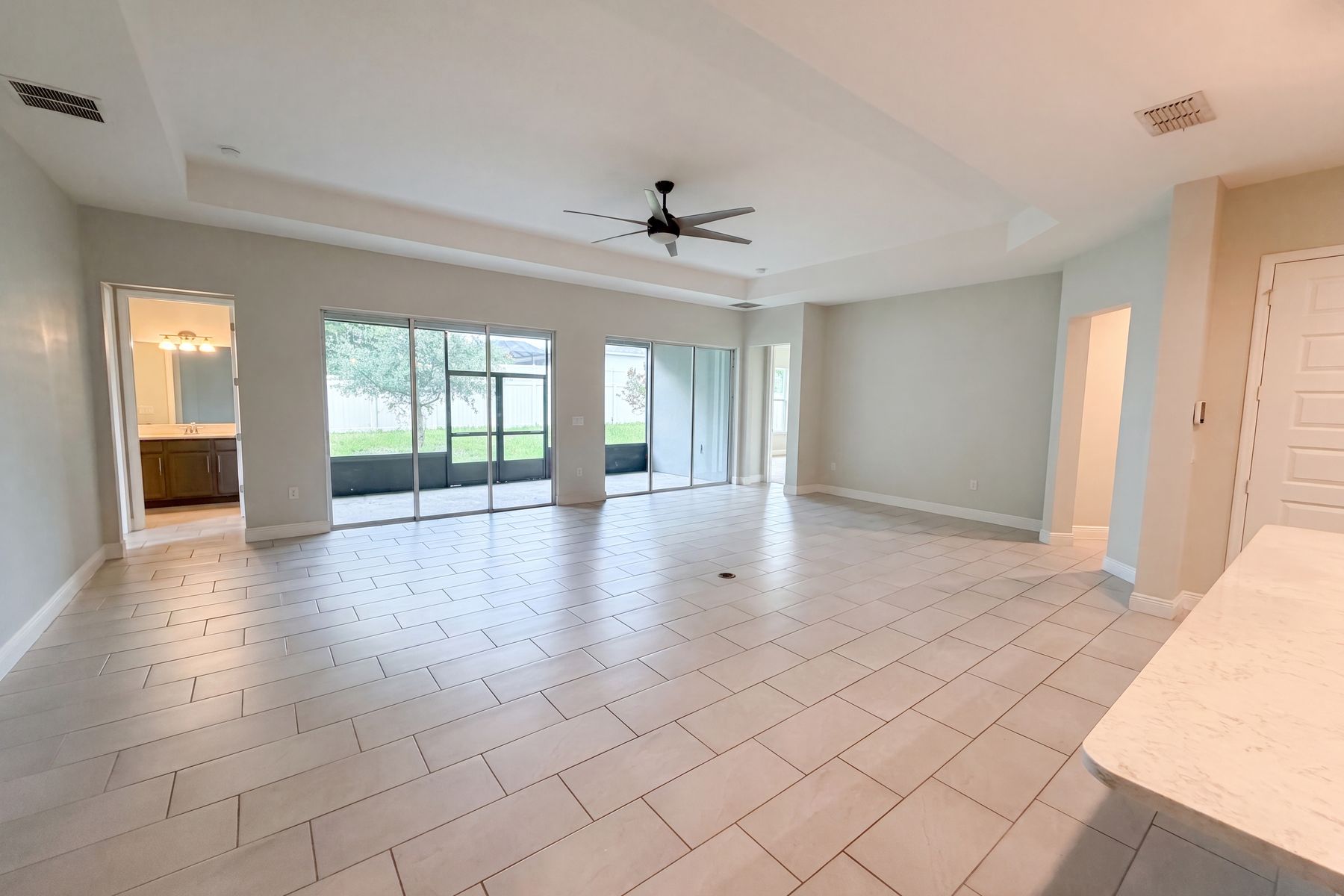 Property photo 3 of 432 Nowell Loop