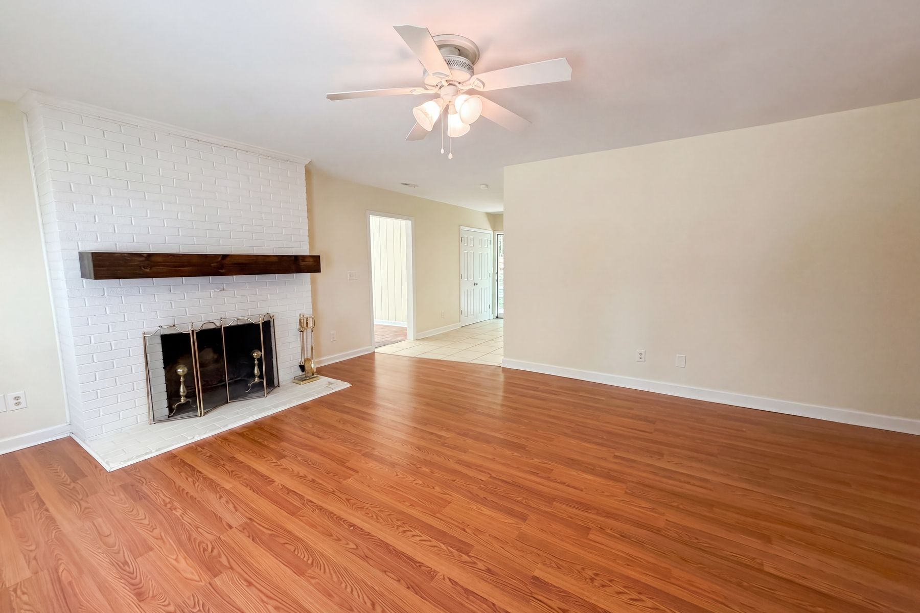Property photo 3 of 2815 Midpines Dr