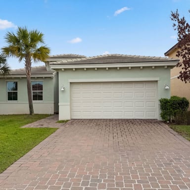Property photo 1 of 12473 NW Lynch Ln