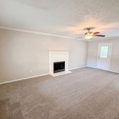 Property photo 3 of 4078 Tara Ct