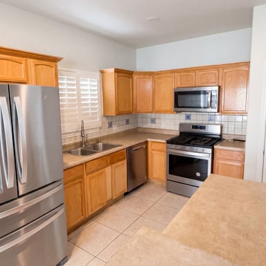 Property photo 2 of 3648 Aja Koren Pl