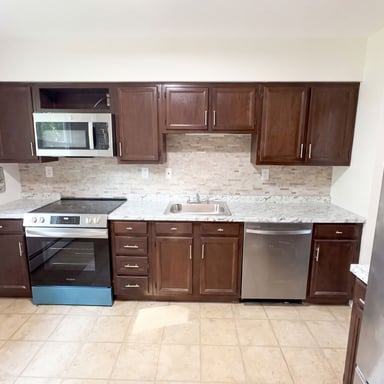 Property photo 2 of 745 Pomander Ave