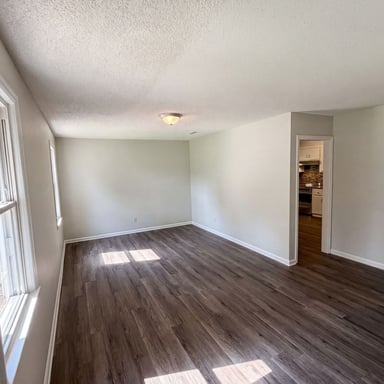 Property photo 3 of 1328 Baffin Bay Rd