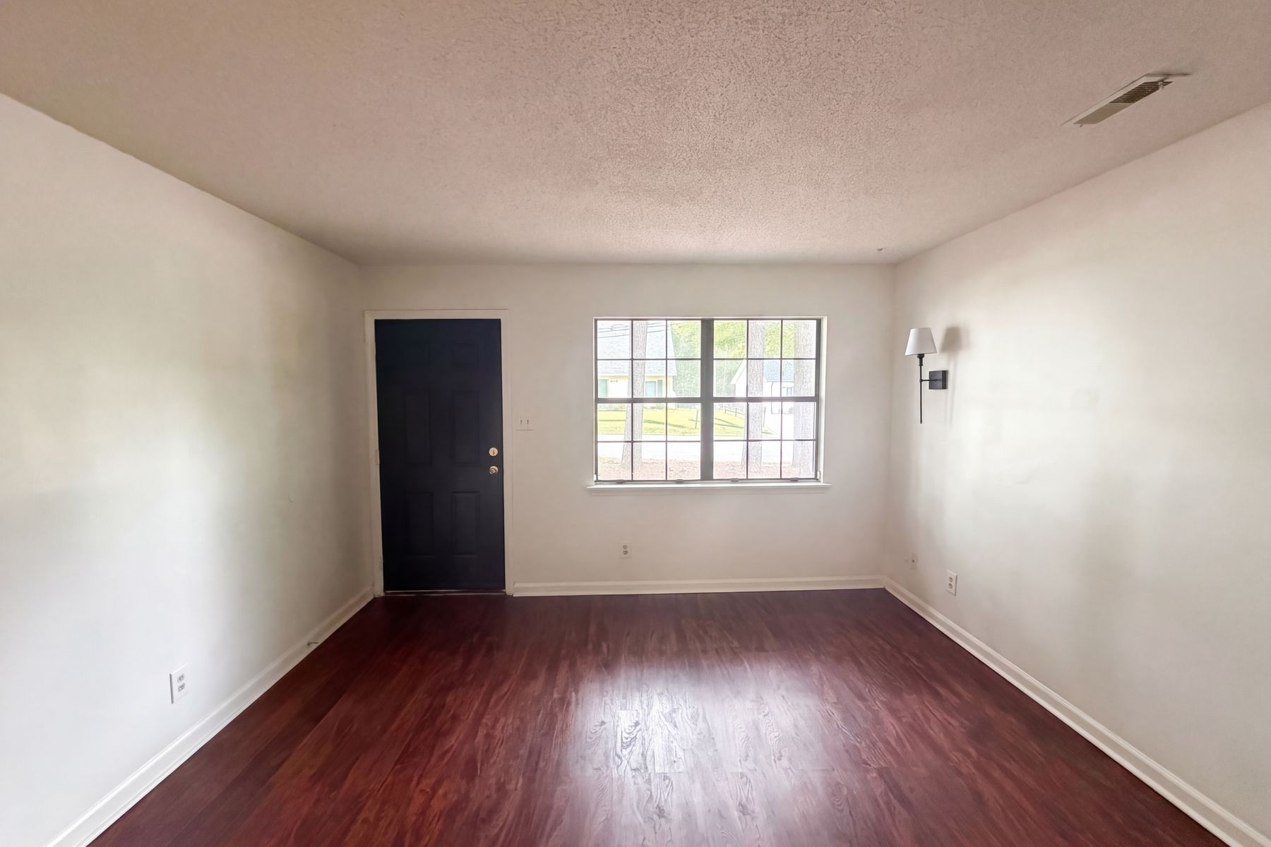 Property photo 3 of 3309 Prudence St