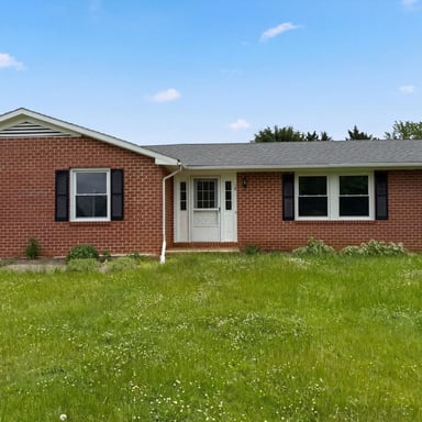 Property photo 1 of 98 Grimes Dr