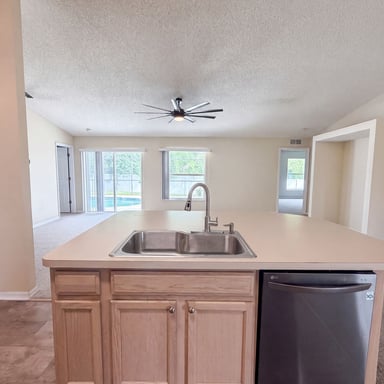 Property photo 2 of 2366 Belen Dr