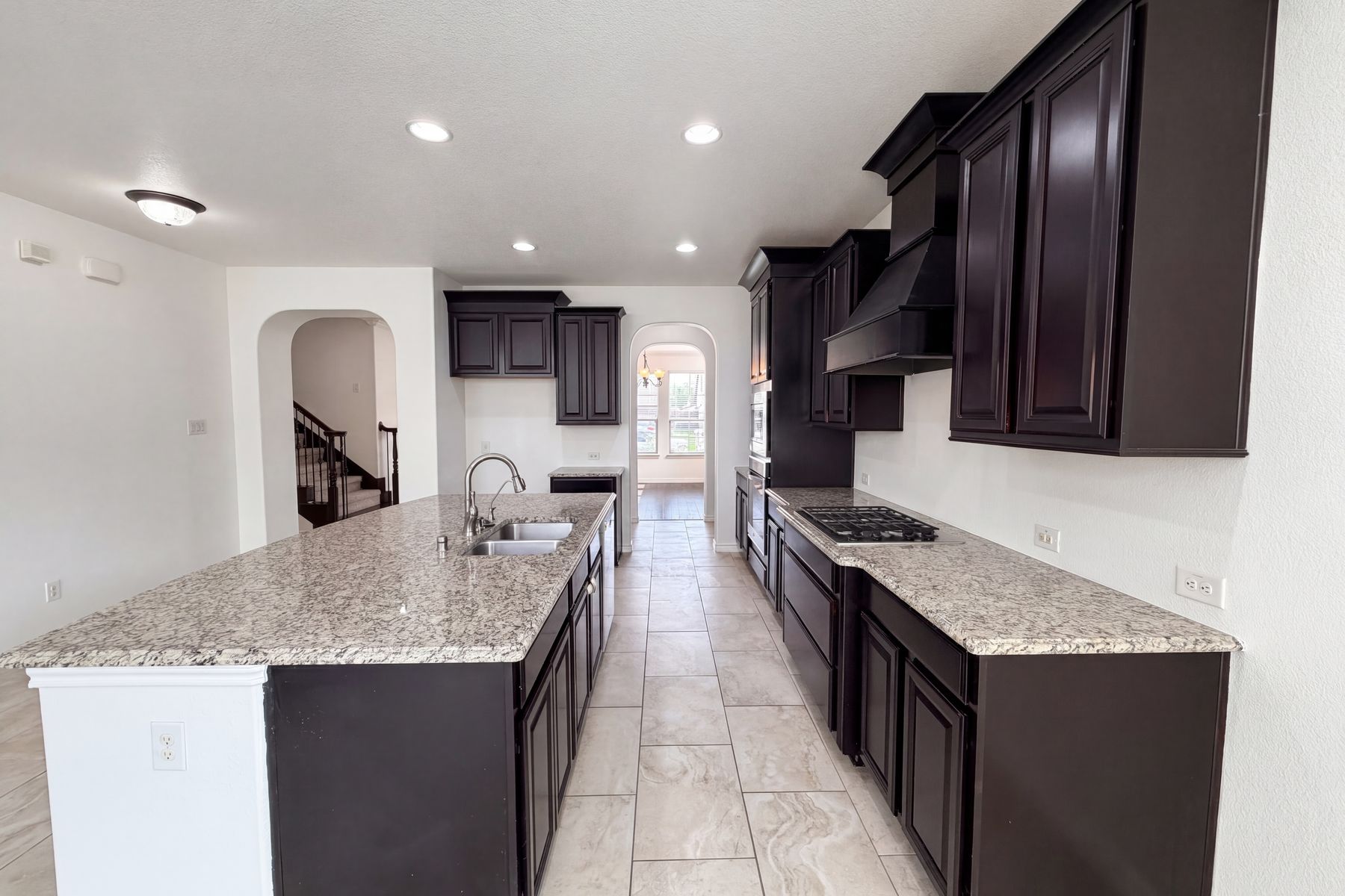Photo 2 of 37 of 8312 Snow Goose Way, Fort Worth, TX