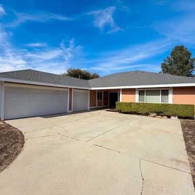 Property photo 1 of 1640 Aspen Grove Ln