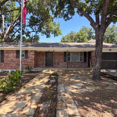 Property photo 1 of 808 Griffin St