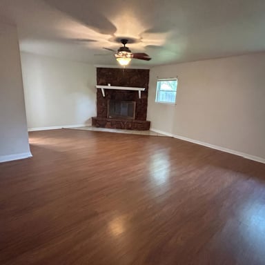 Property photo 3 of 4719 Lurline St