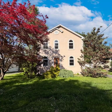 Property photo 1 of 506 Lyons Rd