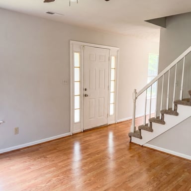 Property photo 3 of 625 E Princess Anne Rd