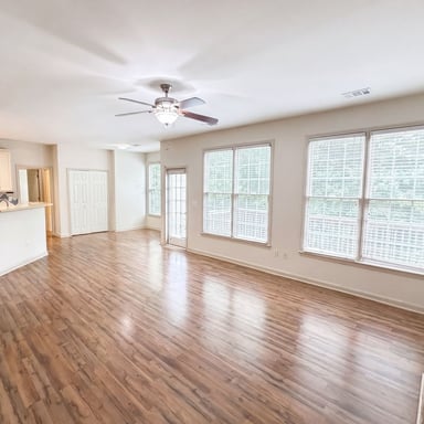 Property photo 3 of 2945 Highland Pass